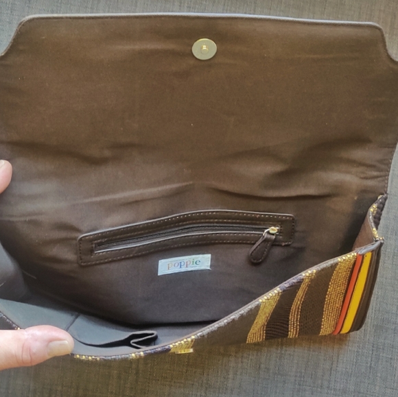 Many Moods of Poppie Jones Striped Mod Clutch - Picture 3 of 6